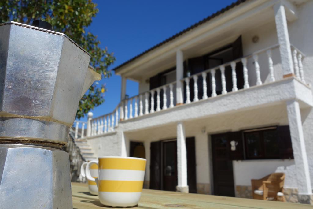 Moka Surfhouse Vandrarhem Ericeira Exteriör bild